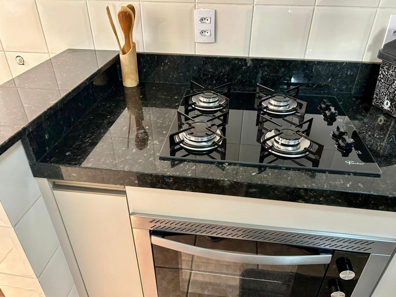 Bombas/ Bombinhas, A 50M Do Mar, Apartamento 2 Quartos, Com Churrasqueira Na Sacada, Ar E Wi-Fi Exteriör bild